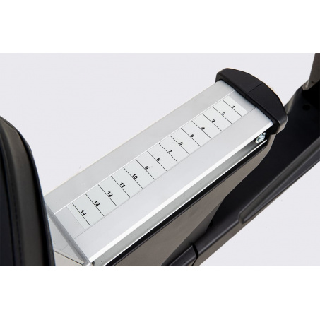 Рендер-3 для Spirit Fitness LR660