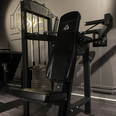 Рендер-4 для Gymleco 330 Плечевой жим